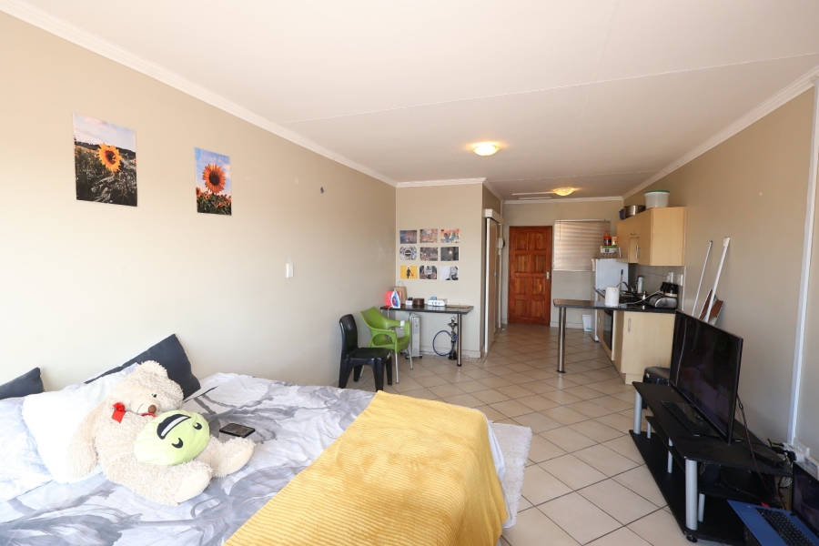 1 Bedroom Property for Sale in Vredenhof Sh Free State